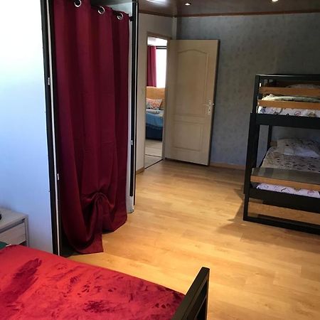 Le Flamboyant Avec Piscine Chauffee 30° Et Jacuzzi Apartment Saint-Andre Bagian luar foto
