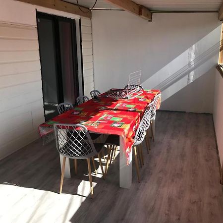 Le Flamboyant Avec Piscine Chauffee 30° Et Jacuzzi Apartment Saint-Andre Bagian luar foto