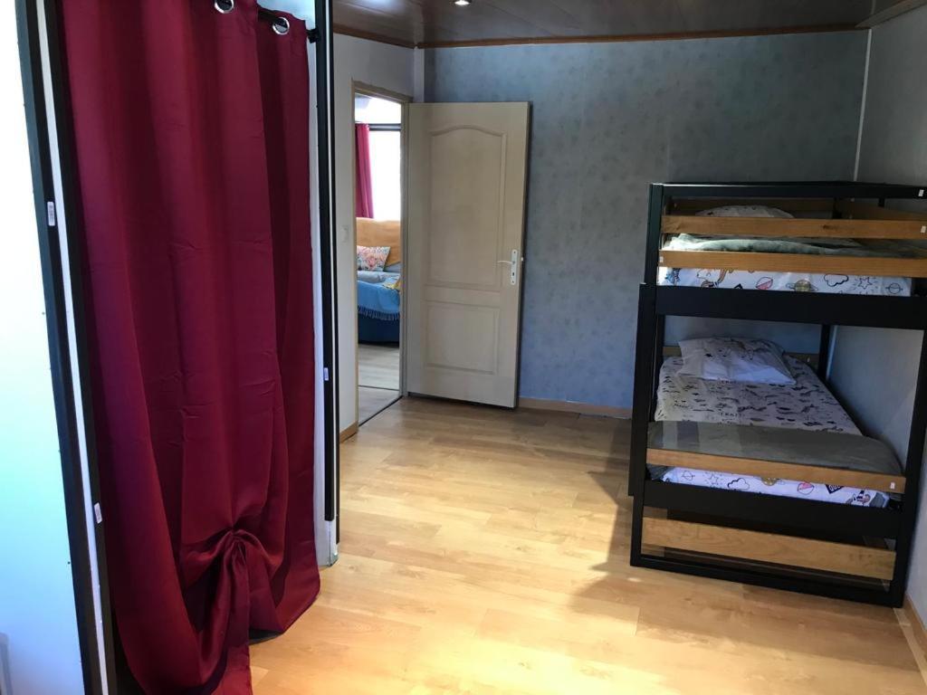 Le Flamboyant Avec Piscine Chauffee 30° Et Jacuzzi Apartment Saint-Andre Bagian luar foto