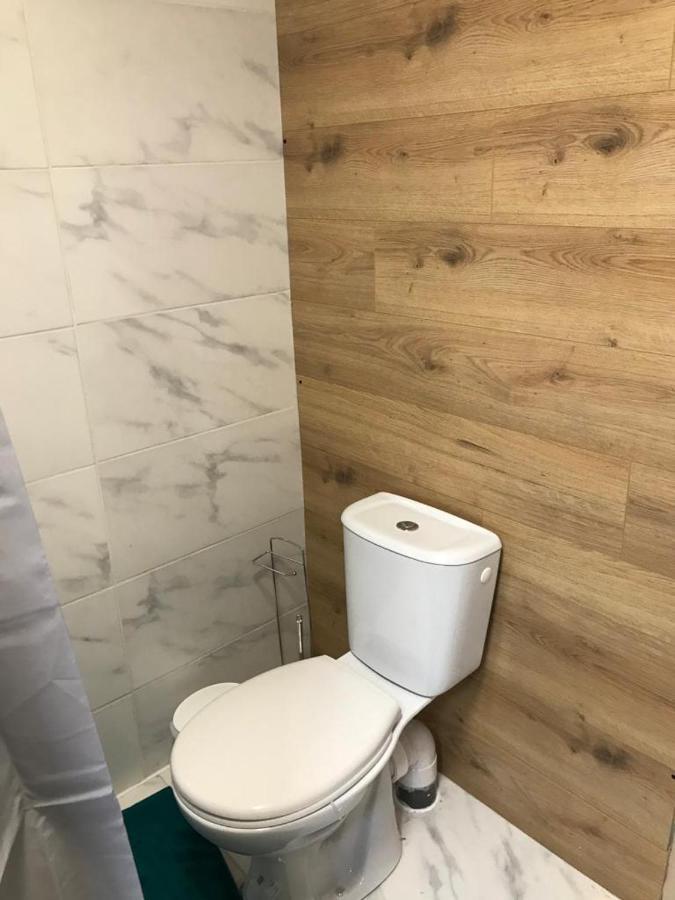 Le Flamboyant Avec Piscine Chauffee 30° Et Jacuzzi Apartment Saint-Andre Bagian luar foto