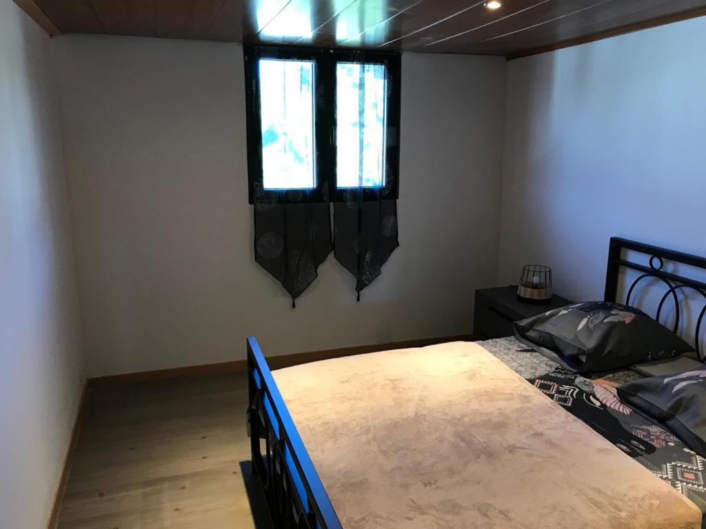 Le Flamboyant Avec Piscine Chauffee 30° Et Jacuzzi Apartment Saint-Andre Bagian luar foto